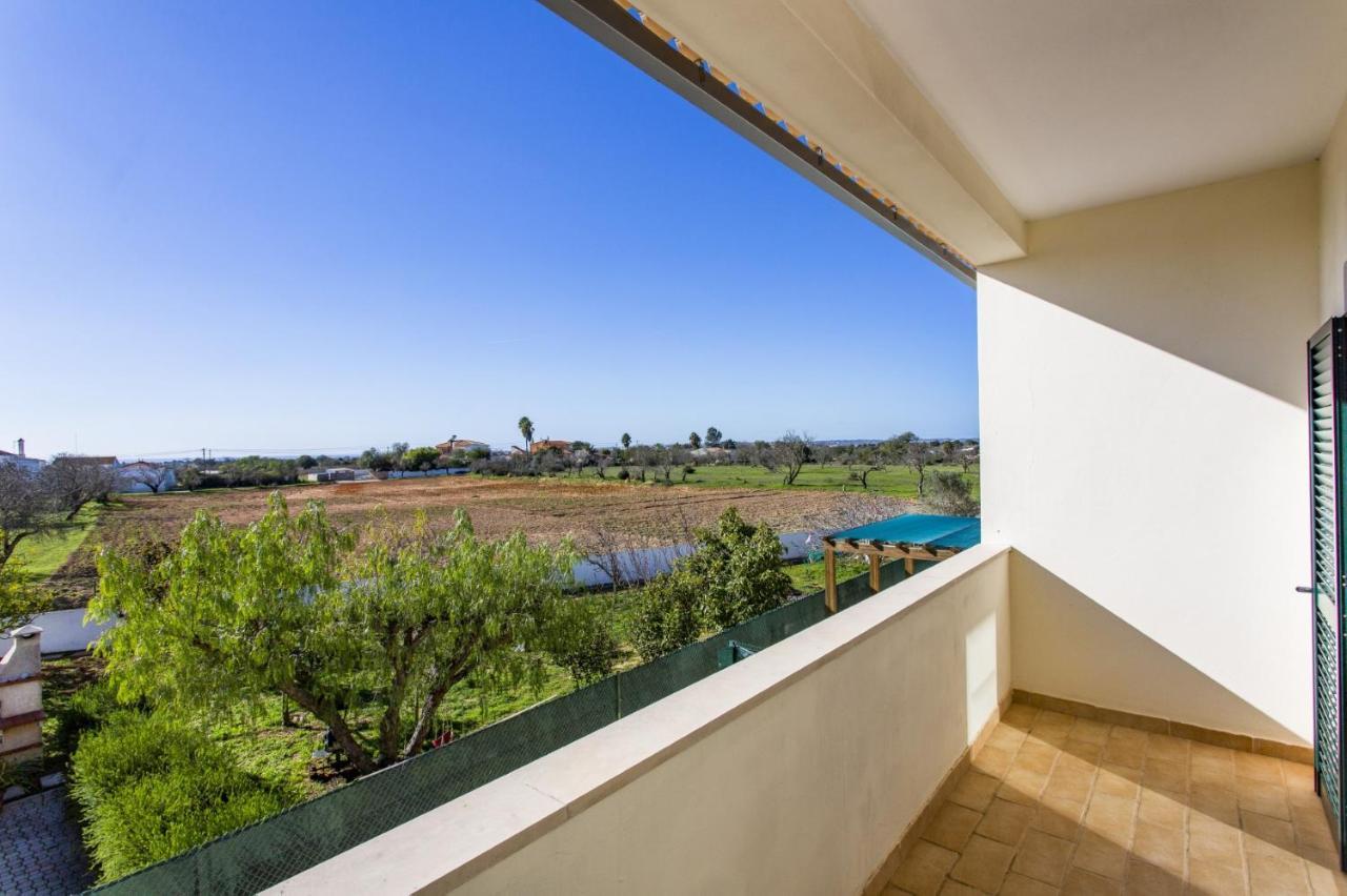 Casa Grande By *